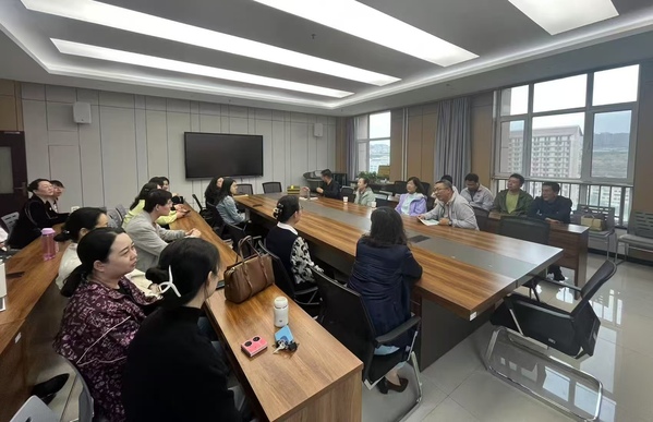 杏耀登陆路线15召开师...